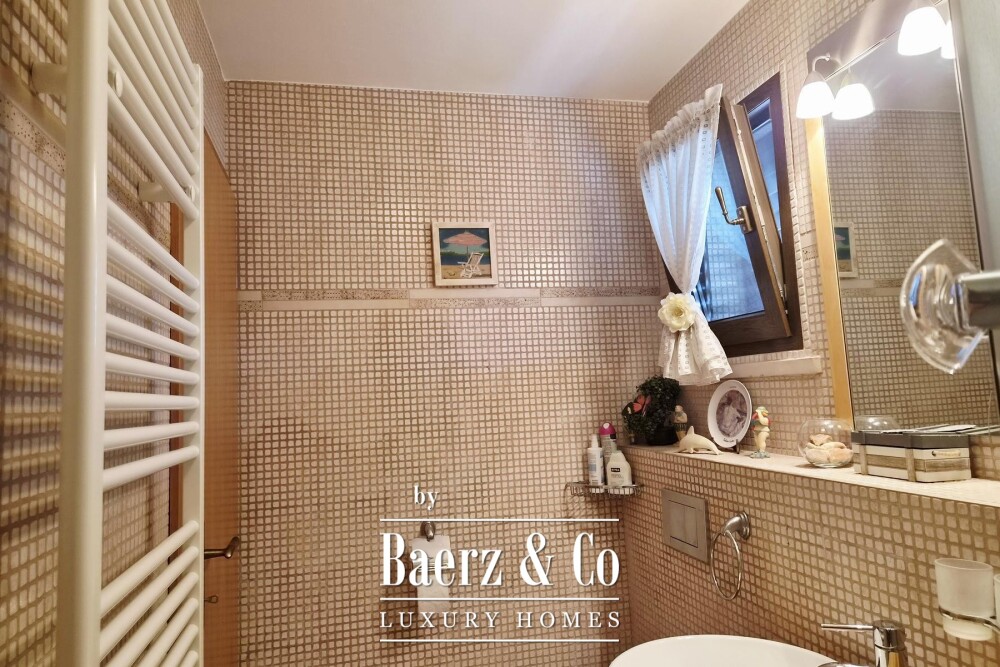 Foto 11 1000w