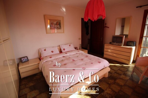 photo 39 Villa for sale 233 m²