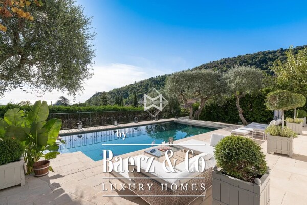 photo 4 Splendid 280 m² mansion in Èze with sea and mountain views
