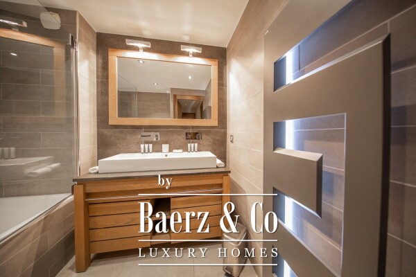 photo 6 3-BEDROOM APARTMENT - HIGH STANDING