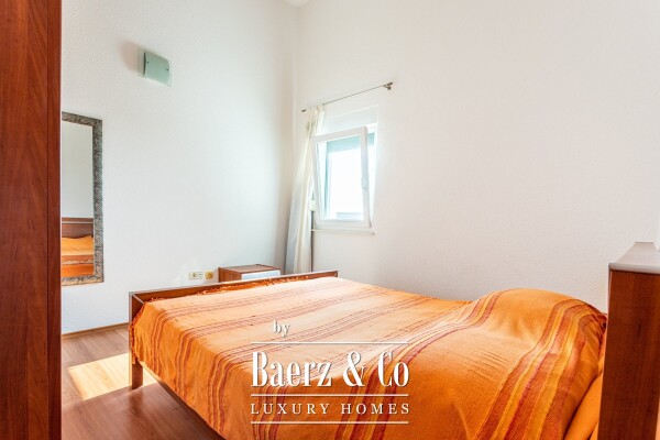 photo 31 Vinišće, house with swimming pool and 6 apartments with 1,000 m2 plot of land