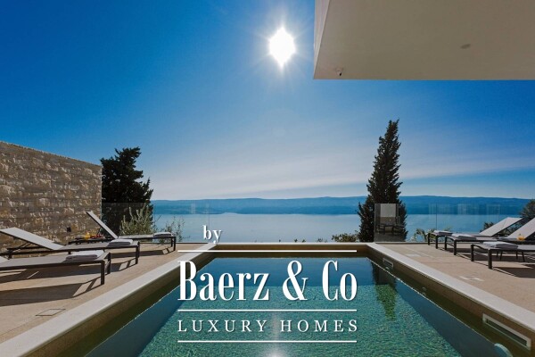 photo 4 Omis, luxury villa with pool and panoramic view