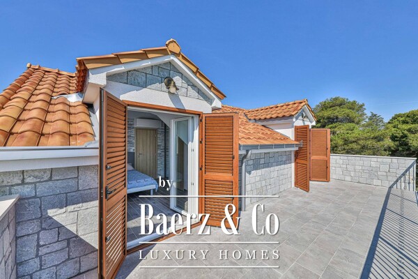 photo 16 The island of Drvenik traditional Dalmatian style villa with yard & swimming pool