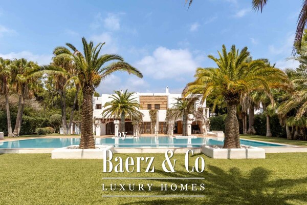 photo 2 Beautiful luxury home in Cala Martina, Cala Martina