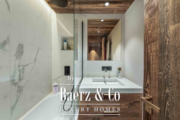 photo 5 TWO ROOM APARTMENT - CALVAIRE AREA - CLOSE TO VILLAGE CENTRE