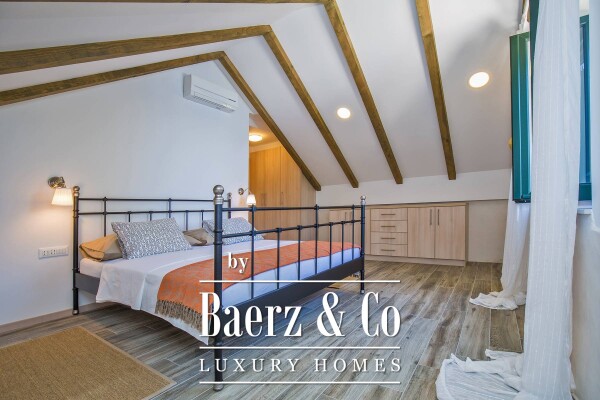 photo 14 Island of Šipan, stone house, first row to the sea