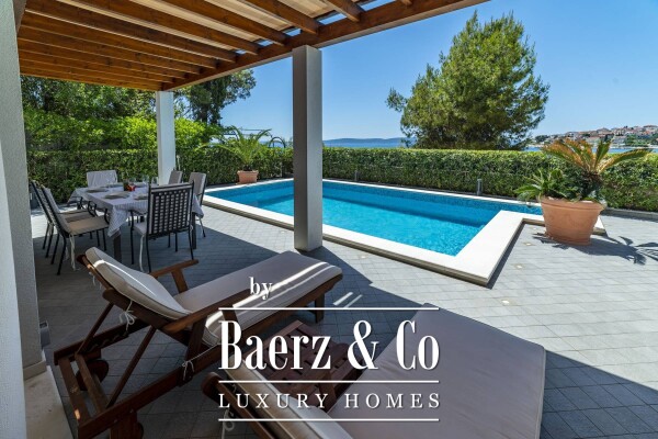 photo 154 Split, Čiovo, modern villa/boutique hotel with 8 apartments, first row to the sea