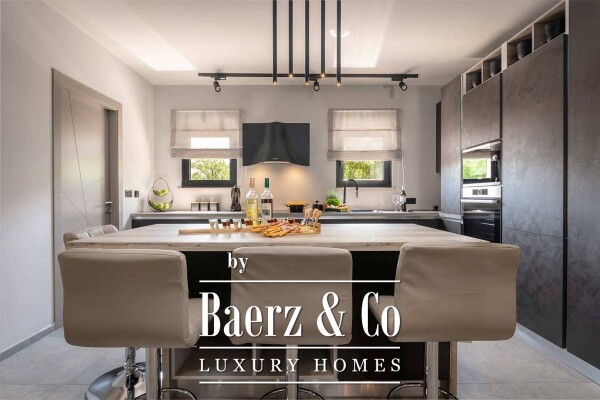 photo 7 Vižinada, a rustic villa with a pool and a panoramic view of the sea