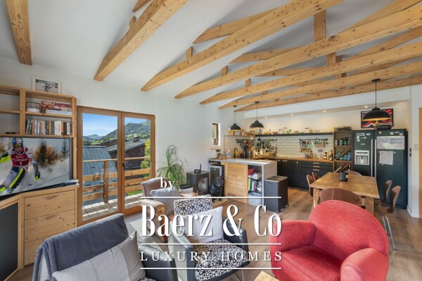 photo 3 Renovated Chalet - 3 Bedrooms - Mont Blanc views