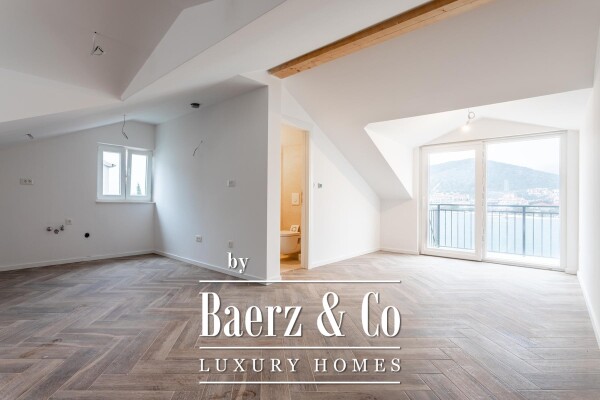 photo 20 Seget Vranjica, unique opportunity, beautiful house first row to the sea