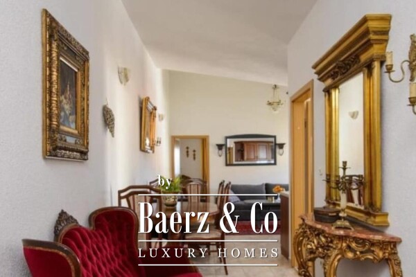 photo 16 Okrug Gornji, Beautiful house, second row to the sea