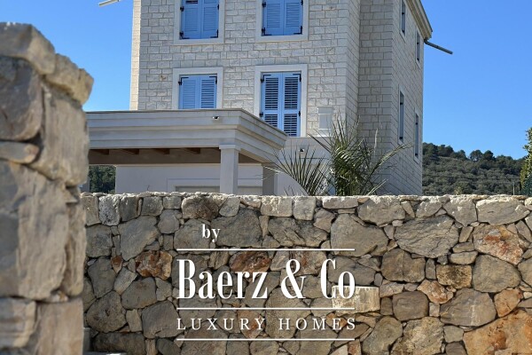 photo 9 Pašman Island, Dobropoljana, classic stone villa in the first row to the sea