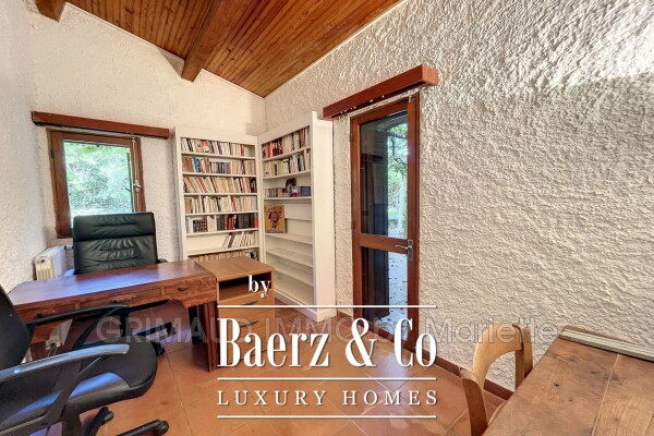 photo 19 beautiful house in Saint Clement, quiet with large flat land