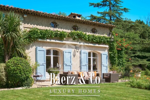 photo 8 Exceptional provencal style. property in a gated domain