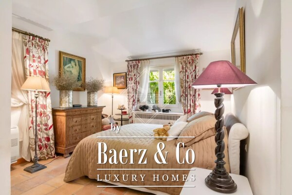 photo 12 Exceptional provencal style. property in a gated domain