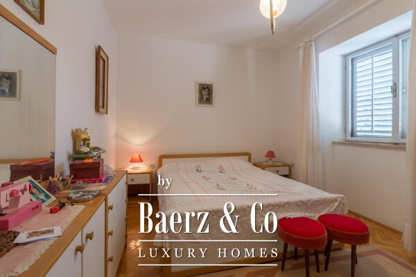 photo 9 Istra, Buje, residental and business house 750m2 in the center of the town