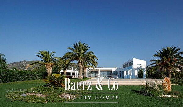 photo 6 Modern Villa