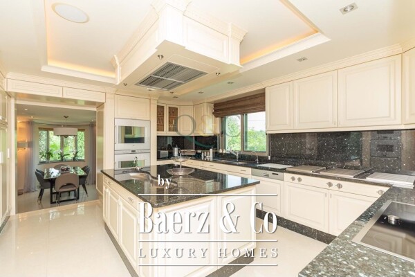 photo 3 Beautiful luxury home in Loulé (São Clemente), São Clemente