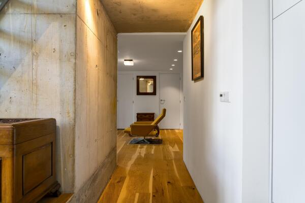 photo 12 Oostzanerdijk 92