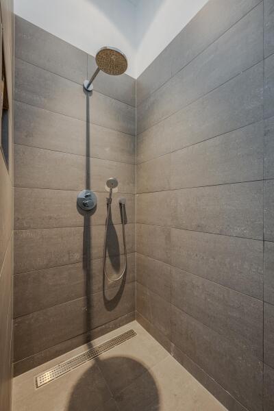 photo 48 van Brouchovenlaan 6