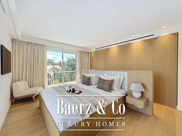 photo 3 La Californie - Panoramic Sea View - 4 Rooms