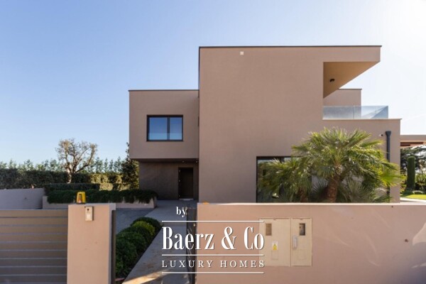 photo 10 Fažana, modern villa 275 m² on a large, immaculate garden with a heated swimming pool