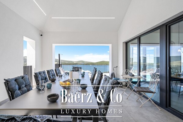 photo 4 Šibenik, Žaborić, beautiful villa with a pool