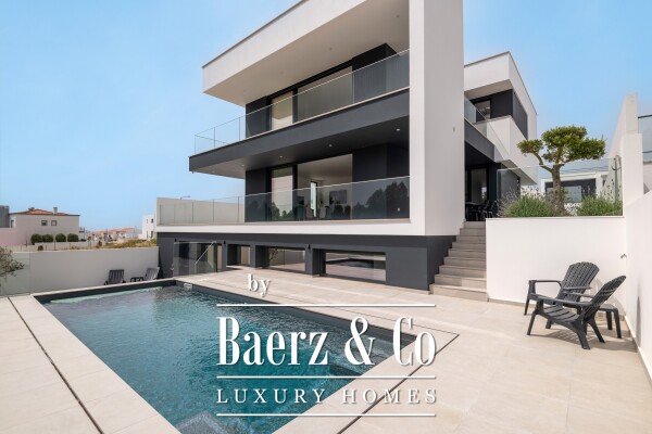 photo 1 Modern villa with pool 5 minutes from Baleal beach