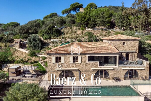 photo 2 Charming renovated Villa with sea View