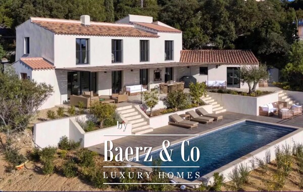 photo 2 New villa in absolute calm with beautiful sea and hill view