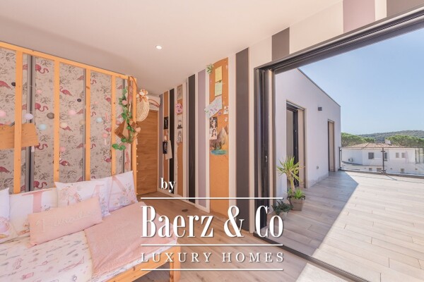 photo 16 Contempory luxury Villa