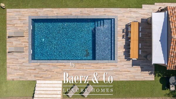 photo 3 Fully renovated villa - Cote d'Azur French Riviera