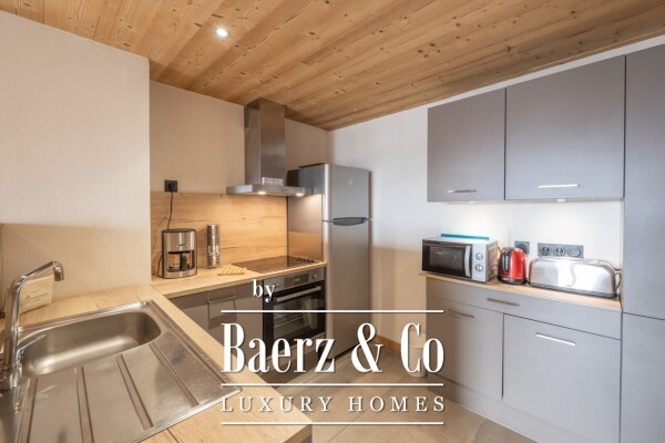 photo 4 CHALET HEART OF THE RESORT - UNIQUE OPPORTUNITY