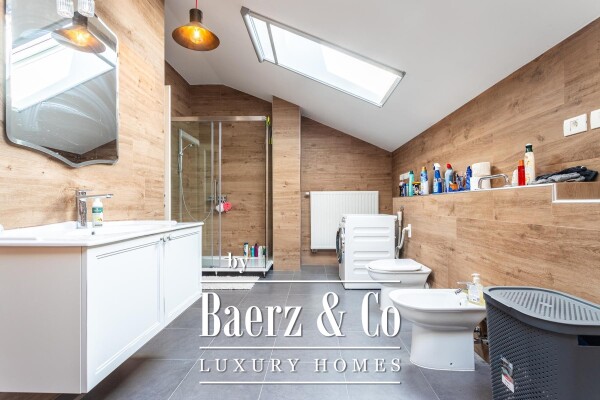 photo 15 Vodice, beautiful and spacious house 234.15 m² with additional building land