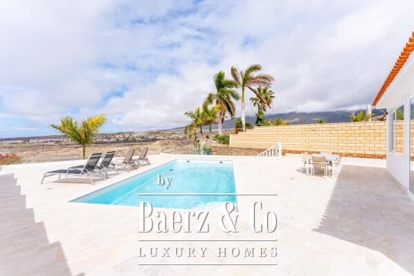 photo 36 Elegant bungalow in prestigious area.