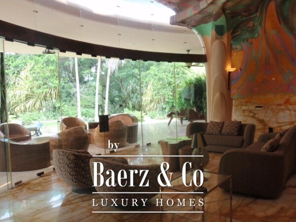 photo 26 A piece of art in the city.  A private enclave in premium neighborhood