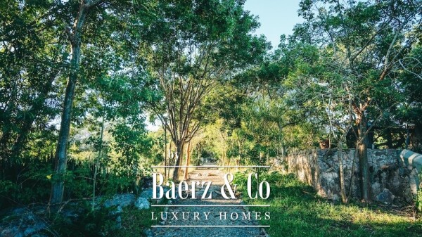 photo 19 For sale: A beautiful restored hacienda manor with a private cenote in Cuzamá, Yucatán.