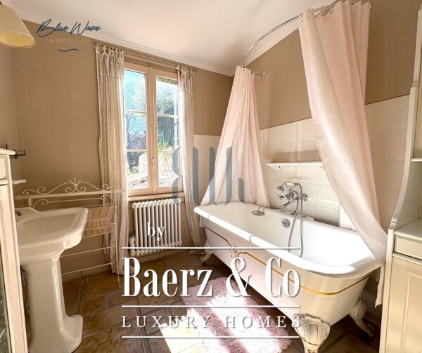 photo 13 exceptional property in Bargemon