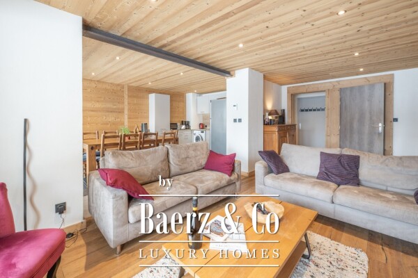 photo 2 STUNNING 4-BEDROOM APARTMENT + GARDEN - HEART OF THE RESORT