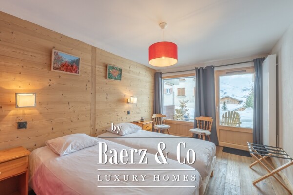 photo 4 STUNNING 4-BEDROOM APARTMENT + GARDEN - HEART OF THE RESORT