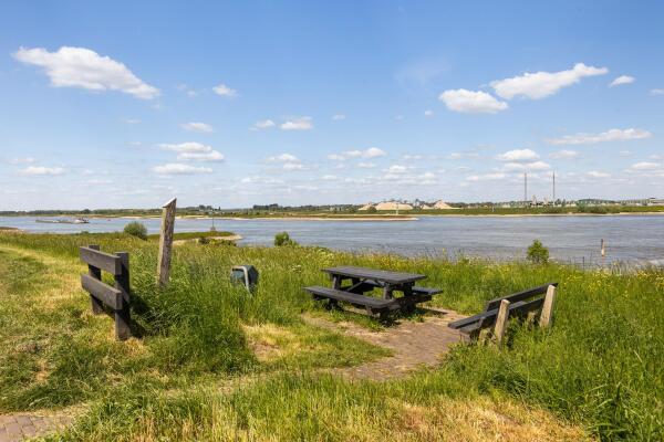 photo 84 Rijndijk 28