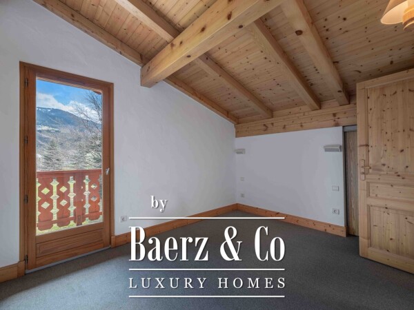 photo 5 5 bed room family chalet - Mont Blanc views