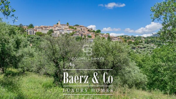 photo 17 Gorgeous property at the foot of the village