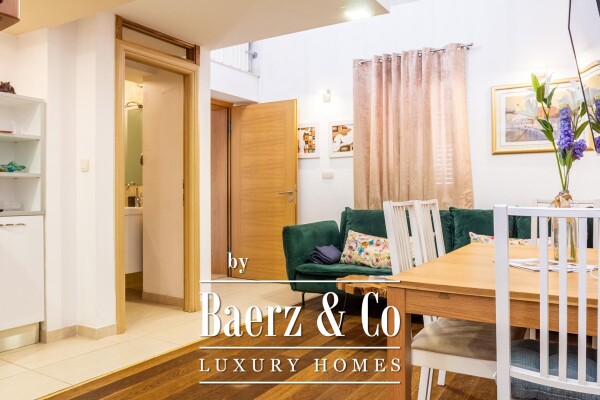 photo 12 Split, Varoš, authentic stone house with pool and sauna, NFA 192 m²