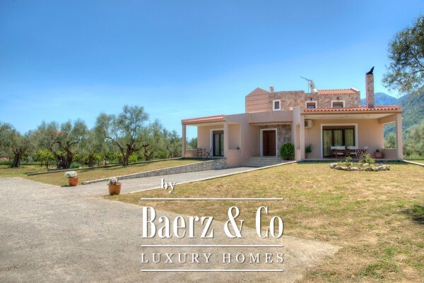 photo 5 1769126 - Detached house For sale, Mistras, 200 sq.m., €550.000