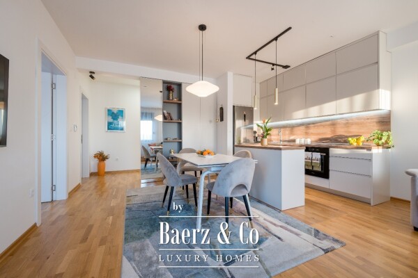 photo 10 Apartment in Tivat Center with a Garage