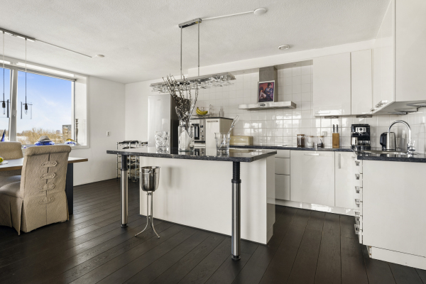 photo 2 Van Leijenberghlaan 2 T