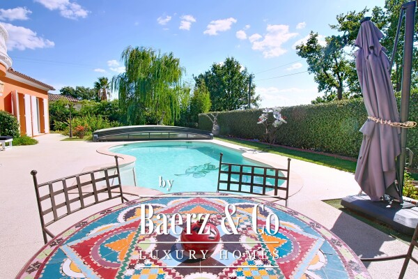 photo 7 PRESTIGIOUS VILLA IN FREJUS