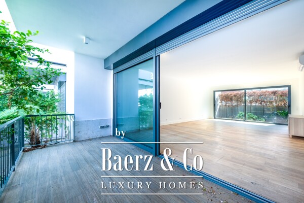 photo 1 T4 all suits Ed. Teatro - Historical centre Cascais