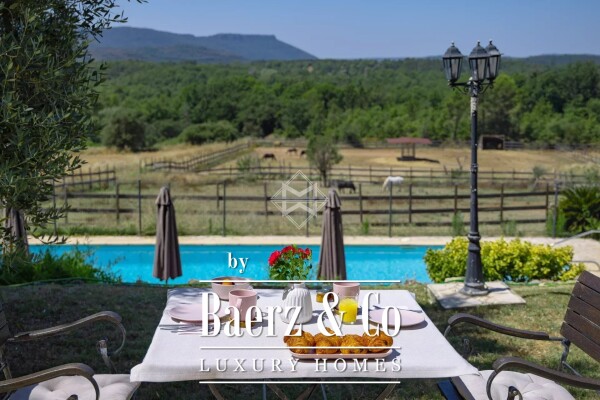 photo 2 Canton de Fayence – Family Home Ideal for a Bed and Breakfast